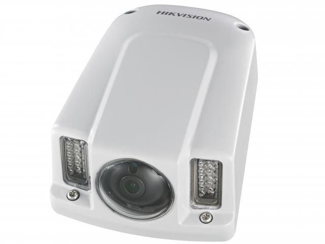 HikVision DS - 2CD6510 - IO (8mm) 1.3Мп уличная IP - камера с ИК - подсветкой до 30м 1/3" Progressive Scan CMOS