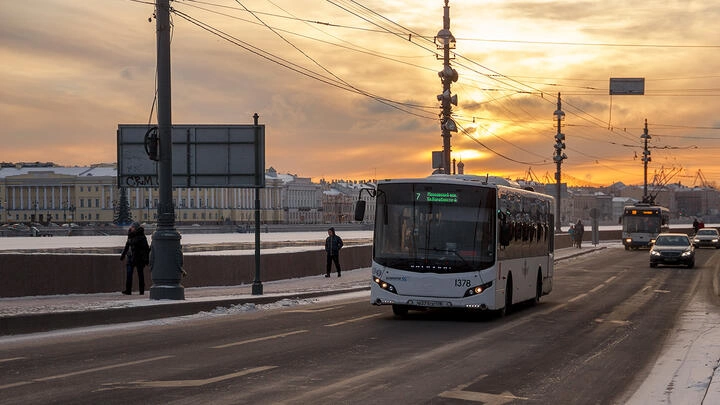 v-sleduyushchem-godu-v-peterburge-zarabotaet-intellektualnaya-transportnaya-sistema